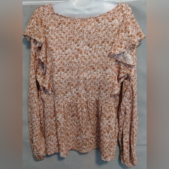 🆕Savanna Jane Long Sleeve Ruffle Shoulder - Picture 5 of 6